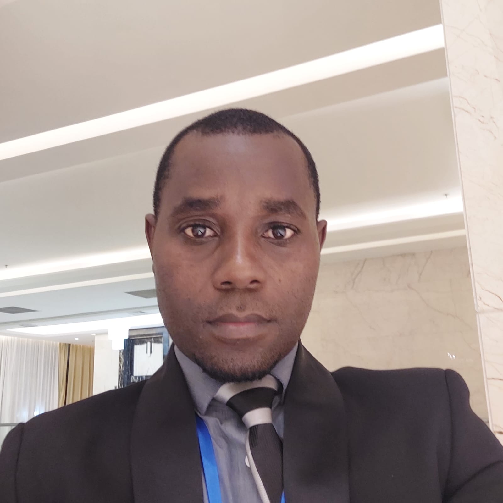 Julião Zacarias Gueze - Secretário Adjunto - África